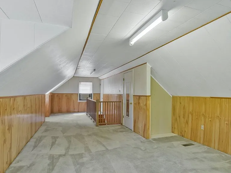 4038 Poplar St — Photo 26