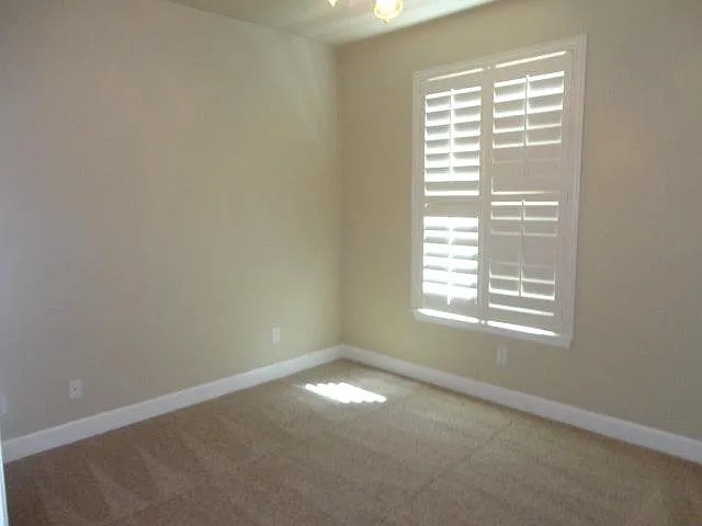 6398 W Los Altos Ave — Photo 7