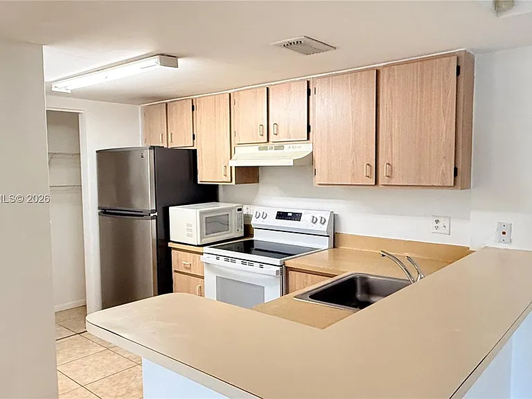 10709 Cleary Blvd #307 — Photo 14