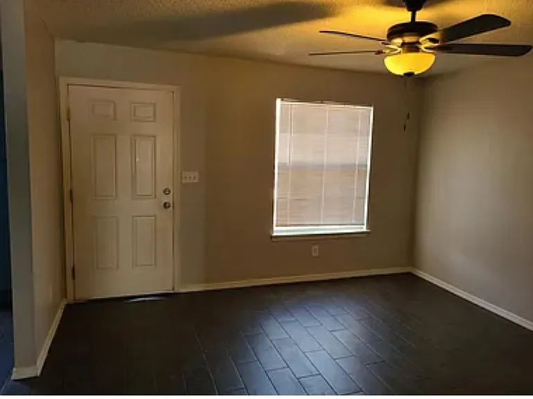 12232 Tierra Laguna Dr — Photo 2