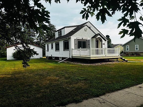 3rd image of 617 3rd Ave