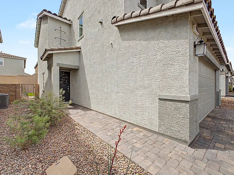 9963 Ravenswood Peak Ave — Photo 4