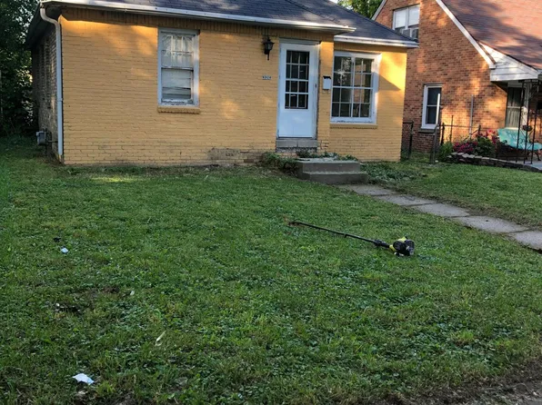 6920 W Medford Ave, Milwaukee, WI 53218