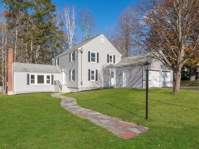 6 Puritan Ln, Dedham, MA, 02026