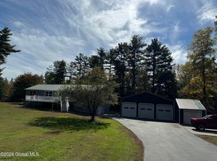 214 Lathrop Rd, Gloversville, NY 12078