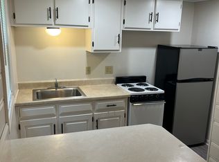 1129 S Logan Ave, Independence, MO 64050