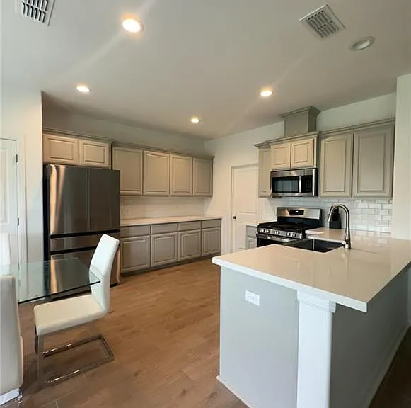 2417 Paso Dr — Photo 3