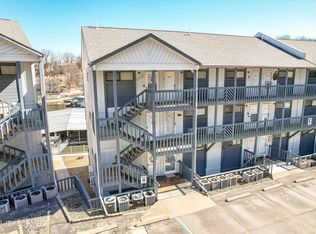 1442 Nichols Rd #F-401, Osage Beach, MO 65065