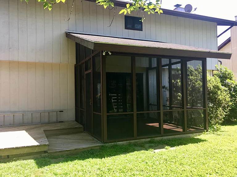 Screened porch