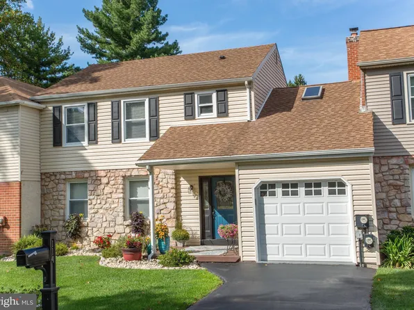 114 Rocky Ct S, Chalfont, PA 18914