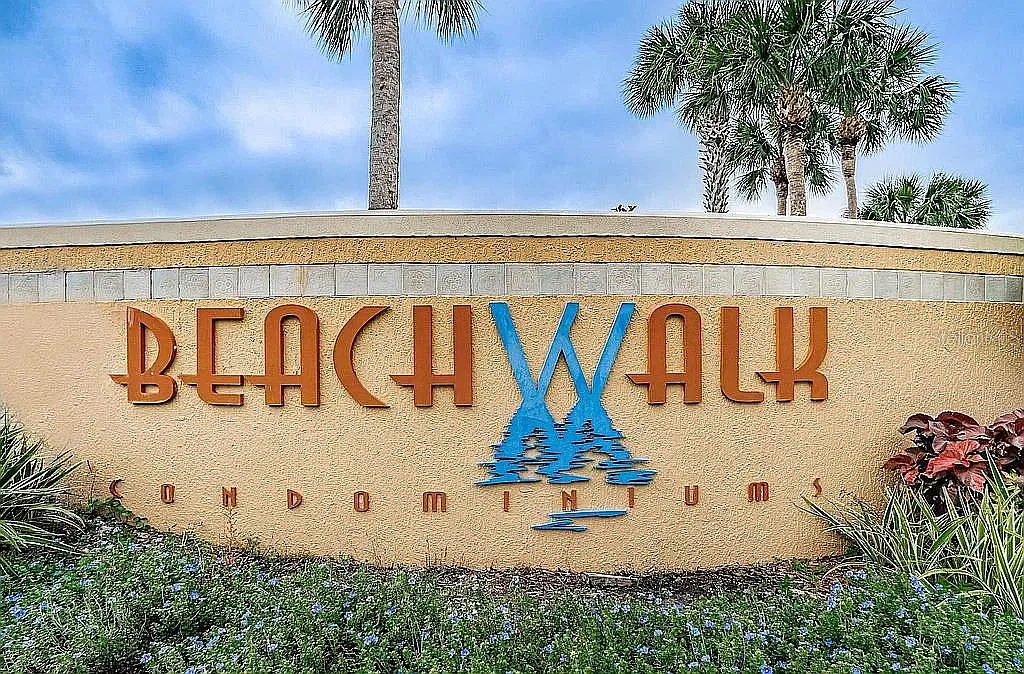 2 bed, 2.0 bath, 1140 sqft, $1,975 — Photo 2