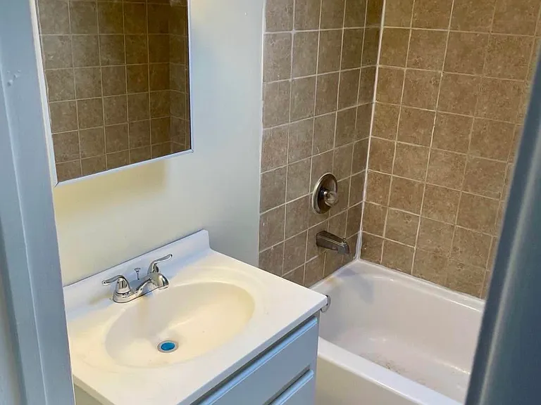 3425 Mountain Ave — Photo 2