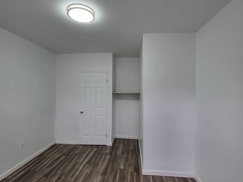 1st image of 136 McClean Ave #2A
