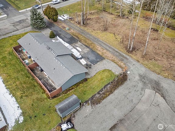 5th image of 288 N McNeely Street