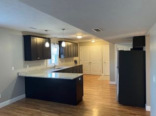 517 McKinstry Ave, Chicopee, MA 01020