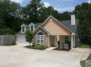 131 Airport Rd, Athens, GA 30605