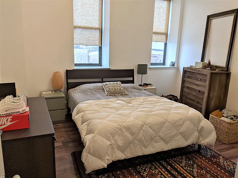 333 Earp Street — Photo 41