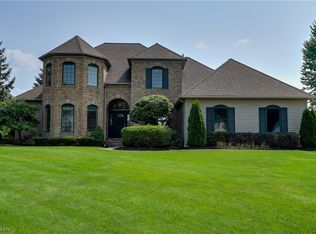 5357 Deercrossing, Sheffield Lake, OH 44054