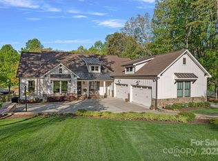 327 Kenway Loop, Mooresville, NC 28117