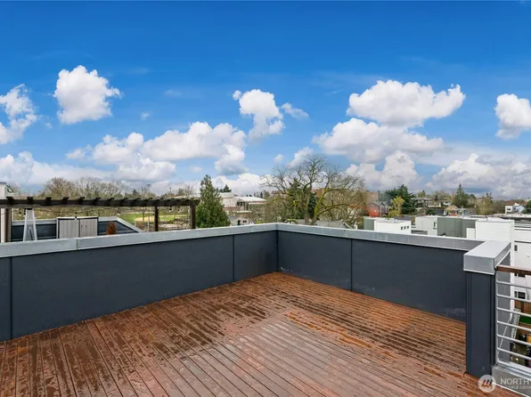2114 E James Street, Seattle, WA 98122
