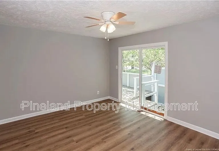 2012 Lakemeadow Dr — Photo 16