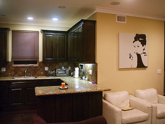 4th image of 2740 Andreo Ave APT A