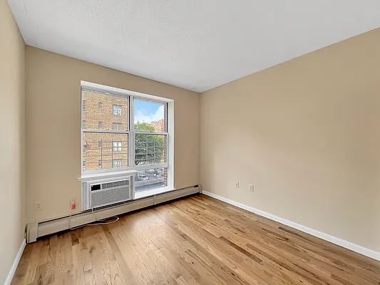 Rented by Douglas Elliman | media 13