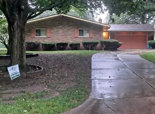 1367 Chissom Trl, Flint, MI 48532