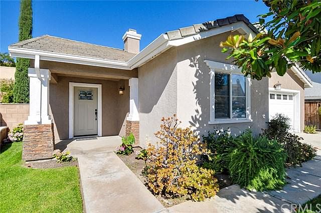 1st image of 985 Toucan Ln Unit 37
