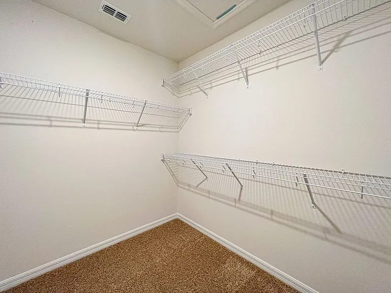10227 Highline Crest St — Photo 21