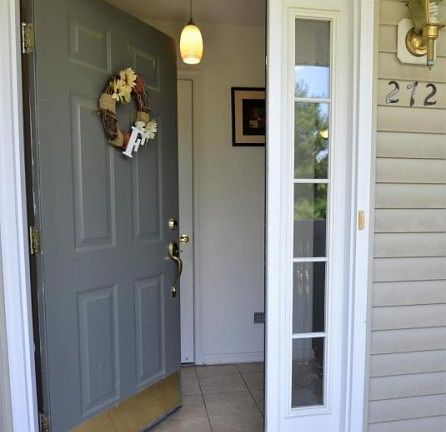 3rd image of 272 Brookfield Dr