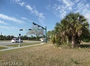 5285 Golden Gate Pkwy, Naples, FL 34116