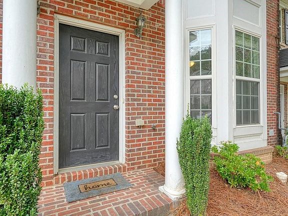 2nd image of 4719 Liberty Square Dr