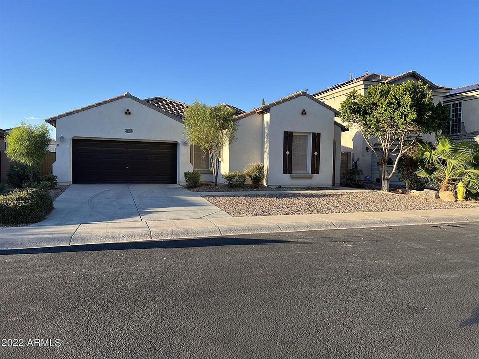 1st image of 29972 W Avalon Dr