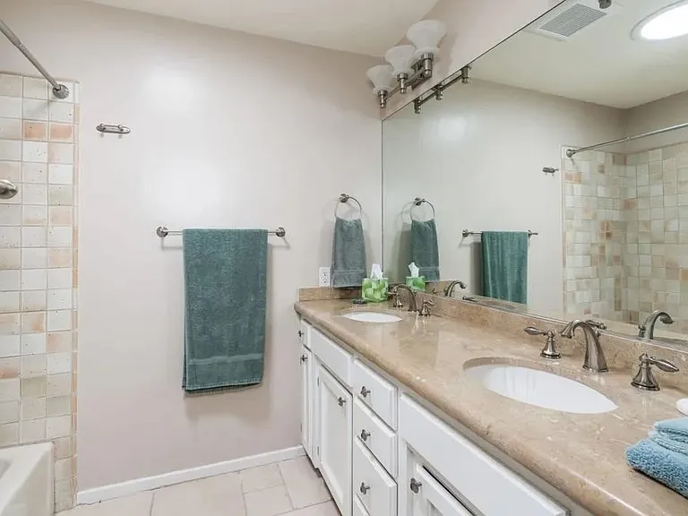 314 Beach Dr — Photo 14