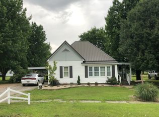 304 W Pennsylvania Ave, Pittsburg, IL 62974