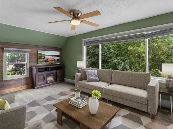 356 1st Ave S #2, South Saint Paul, MN 55075