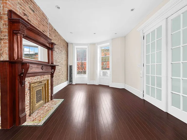 621 Macon St #2 — Photo 1