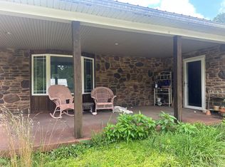 1294 Grapevine Ridge Dr, Cameron, WV 26033