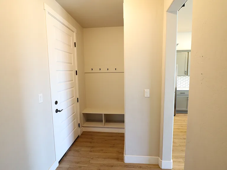 846 Rupp Ave — Photo 26