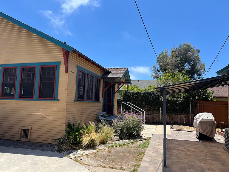716 Stanley Ave — Photo 42