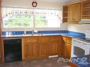 310 N. Unionville Rd-kitchen