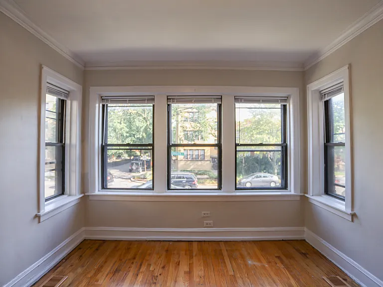 2325 N Addison St #1A — Photo 7