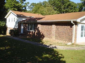 1st image of 7520 Taylor Rd