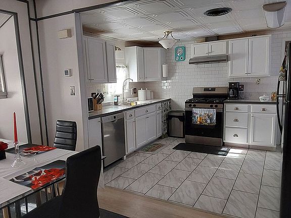 Kitchen view 