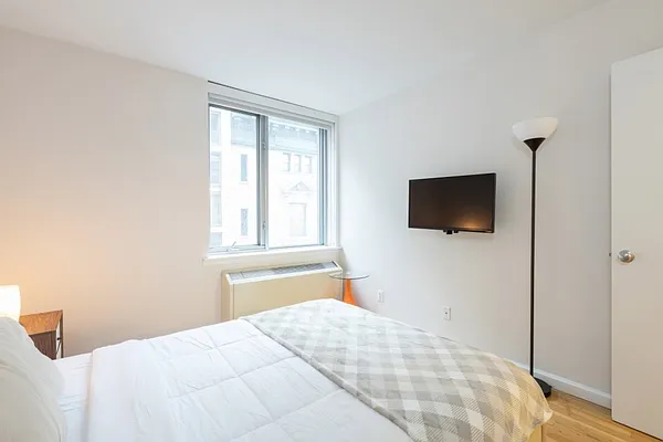 Rented by UDR | media 25