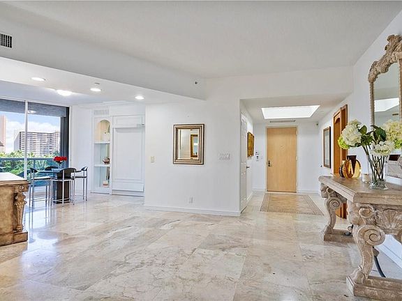 5th image of 3100 N Ocean Boulevard #404