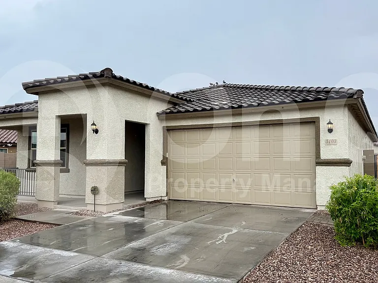 3403 W Pollack St — Photo 2