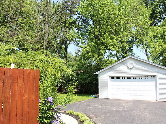 4th image of 7202 Miami Hills Dr