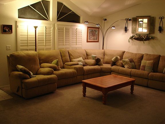 Very Large Living Room 19' 9" X 16'